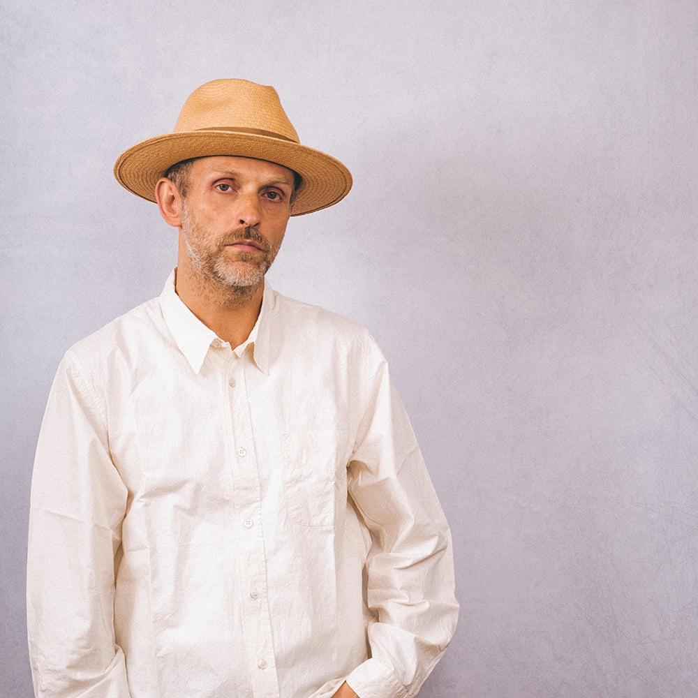 B PANAMA HAT