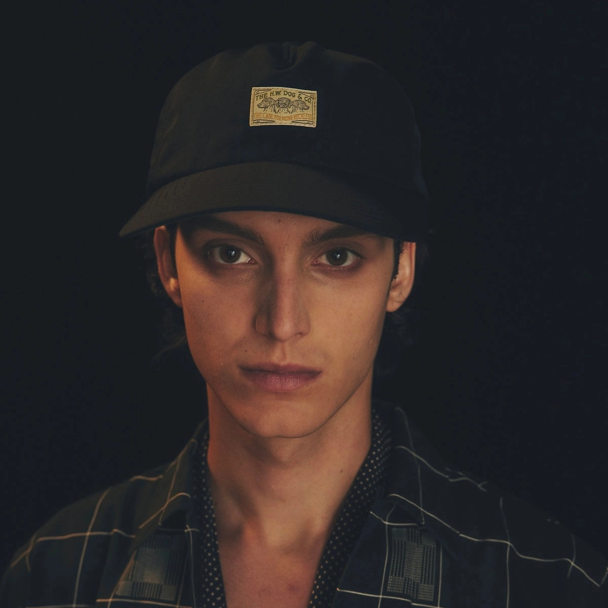 BIG BRIM M STYLE CAP - Black