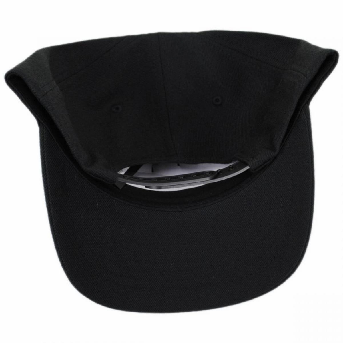 Crest 5-Panel Snapback Baseball Cap