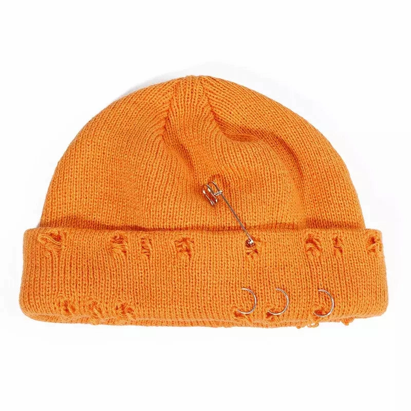 Downtown Metal Rings Short Docker Beanie