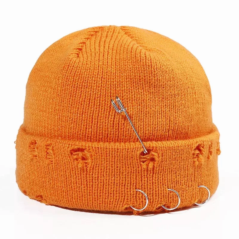 Downtown Metal Rings Short Docker Beanie
