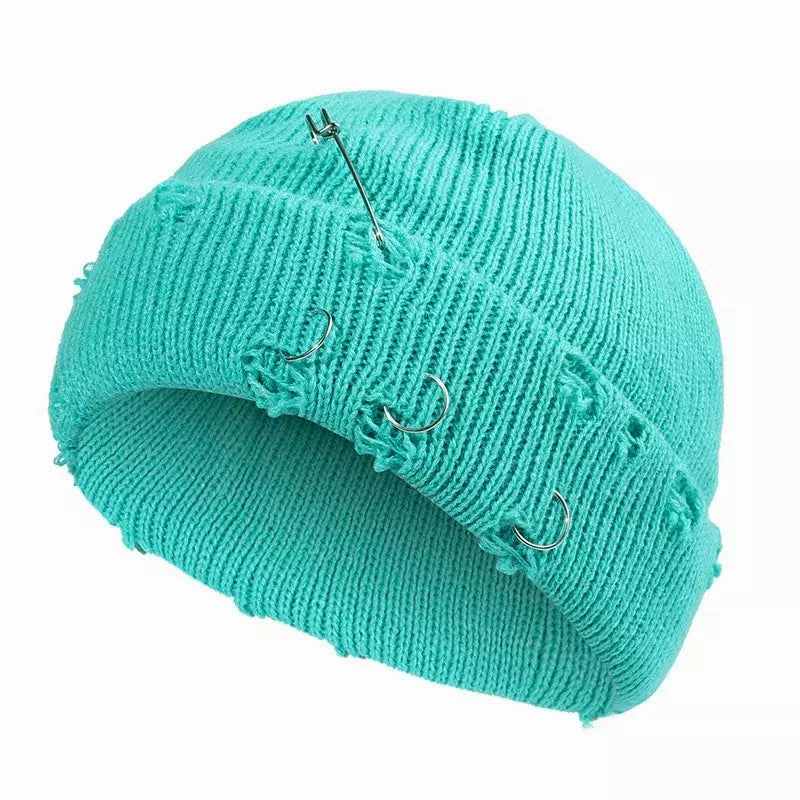Downtown Metal Rings Short Docker Beanie