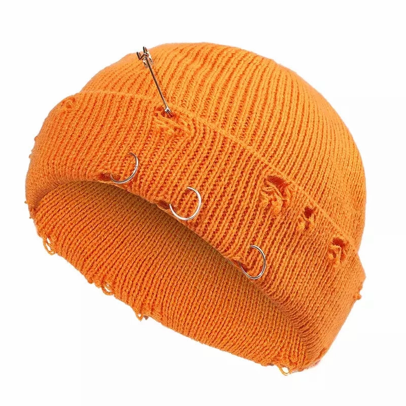 Downtown Metal Rings Short Docker Beanie