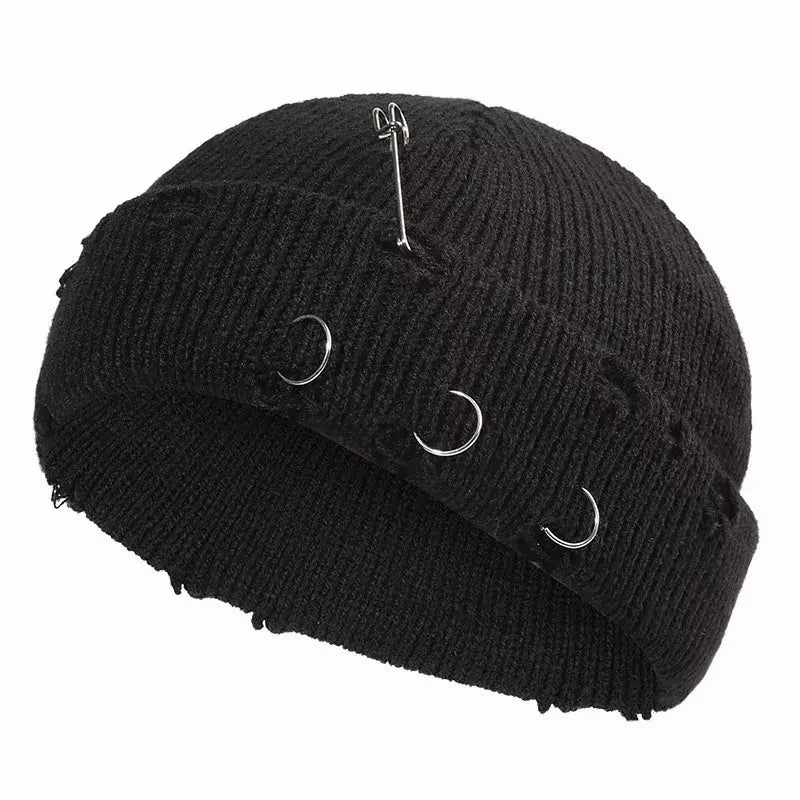 Downtown Metal Rings Short Docker Beanie