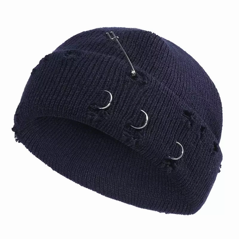 Downtown Metal Rings Short Docker Beanie
