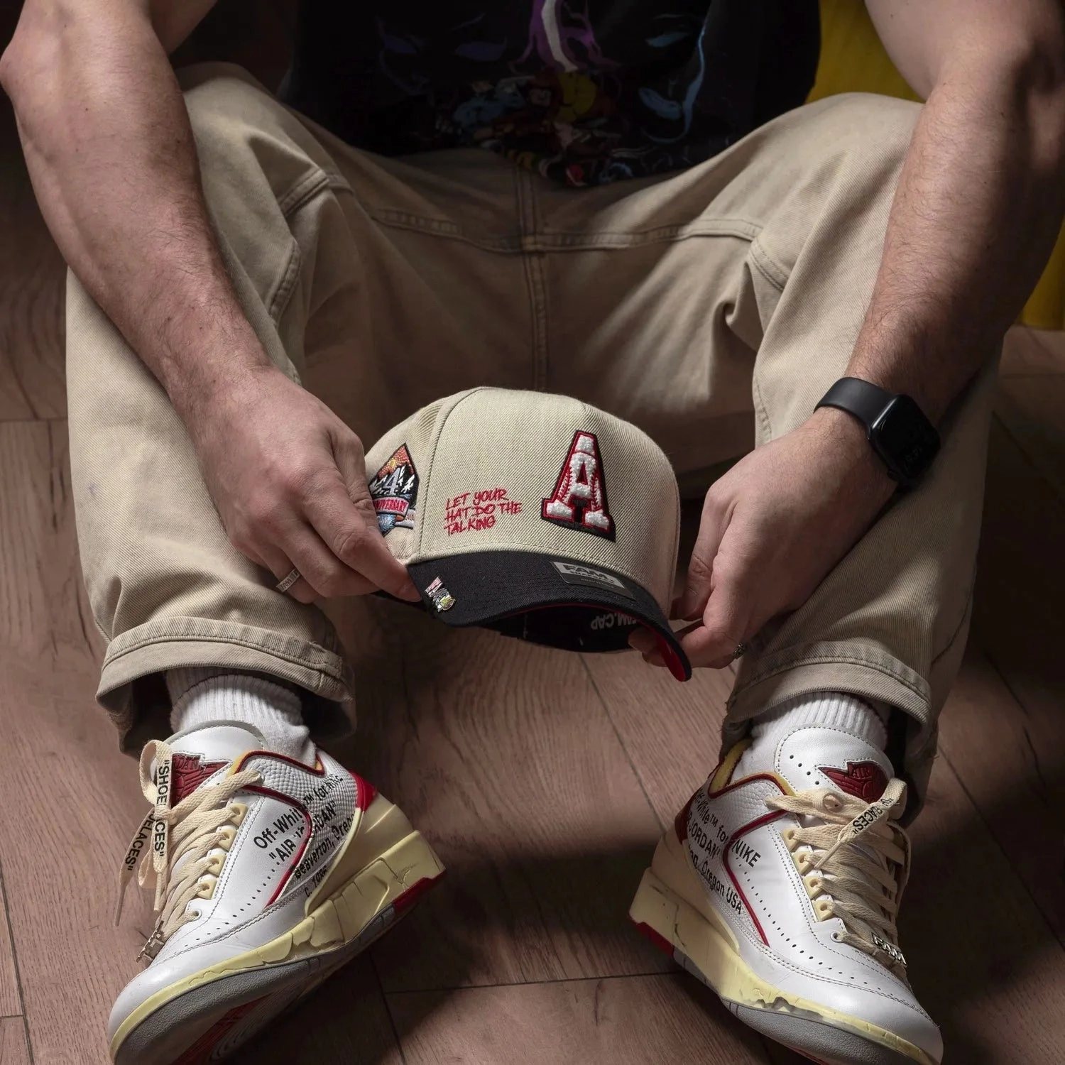 FAM.CAP SNAPBACK "A" CAP 4TH ANNIVERSARY TWO TONE / RED UV