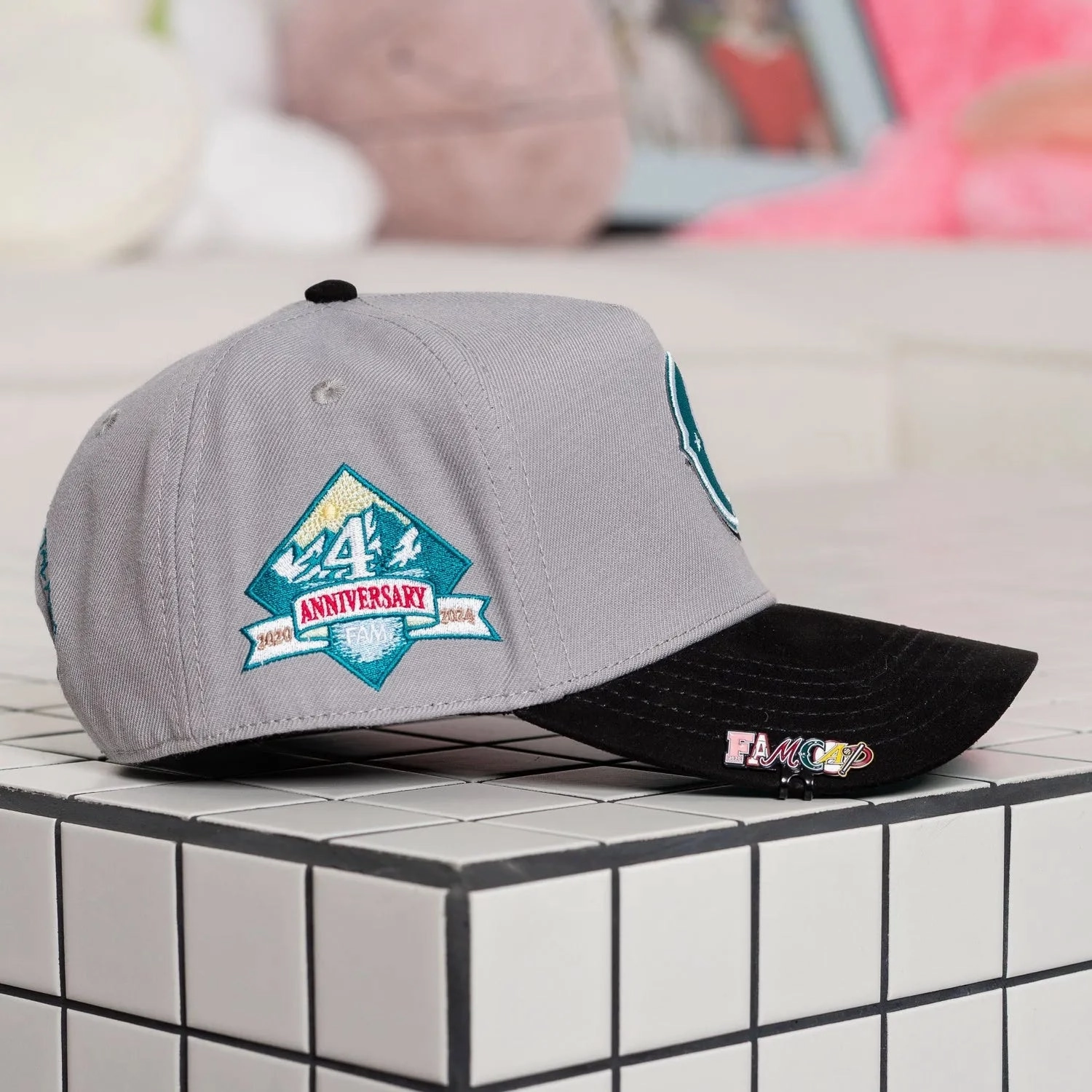 FAM.CAP SNAPBACK "C" CAP 4TH ANNIVERSARY TWO TONE / TEAL GREEN UV