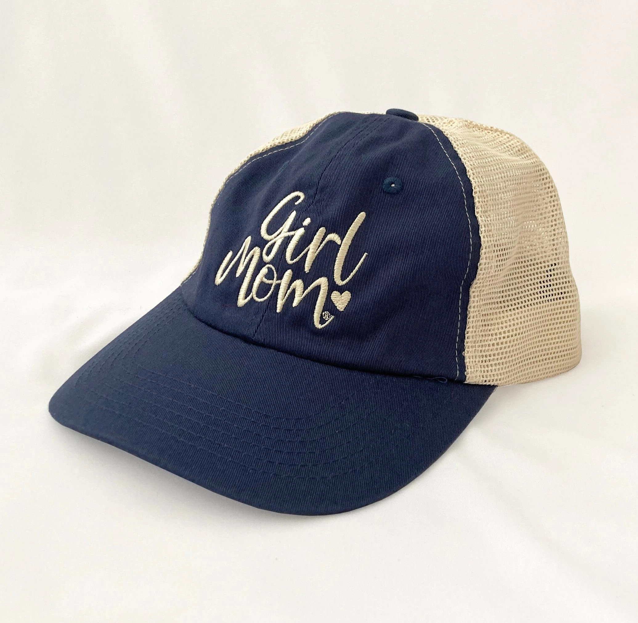 Girlmom? Heart Beach Wash Mesh Back Cap