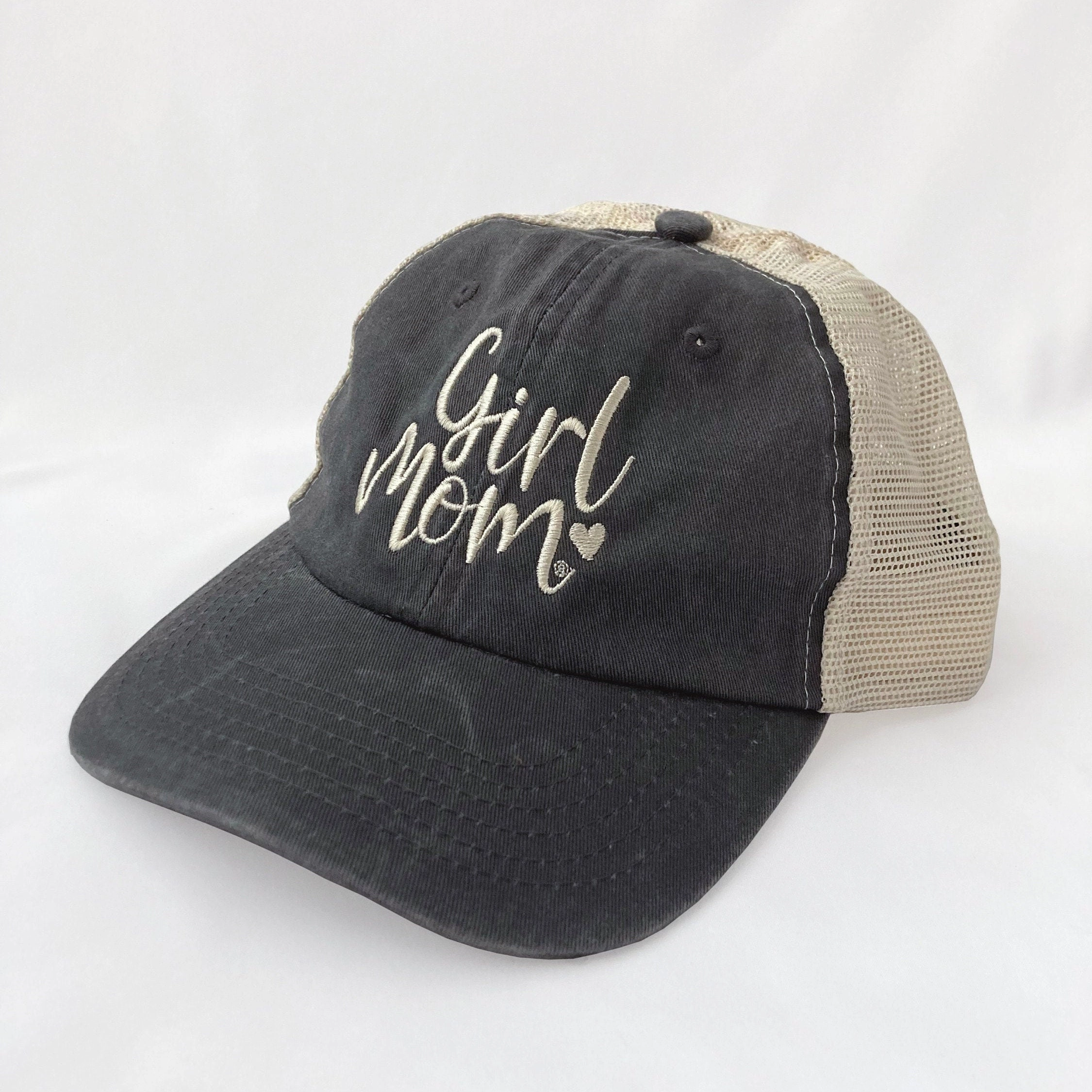Girlmom? Heart Beach Wash Mesh Back Cap