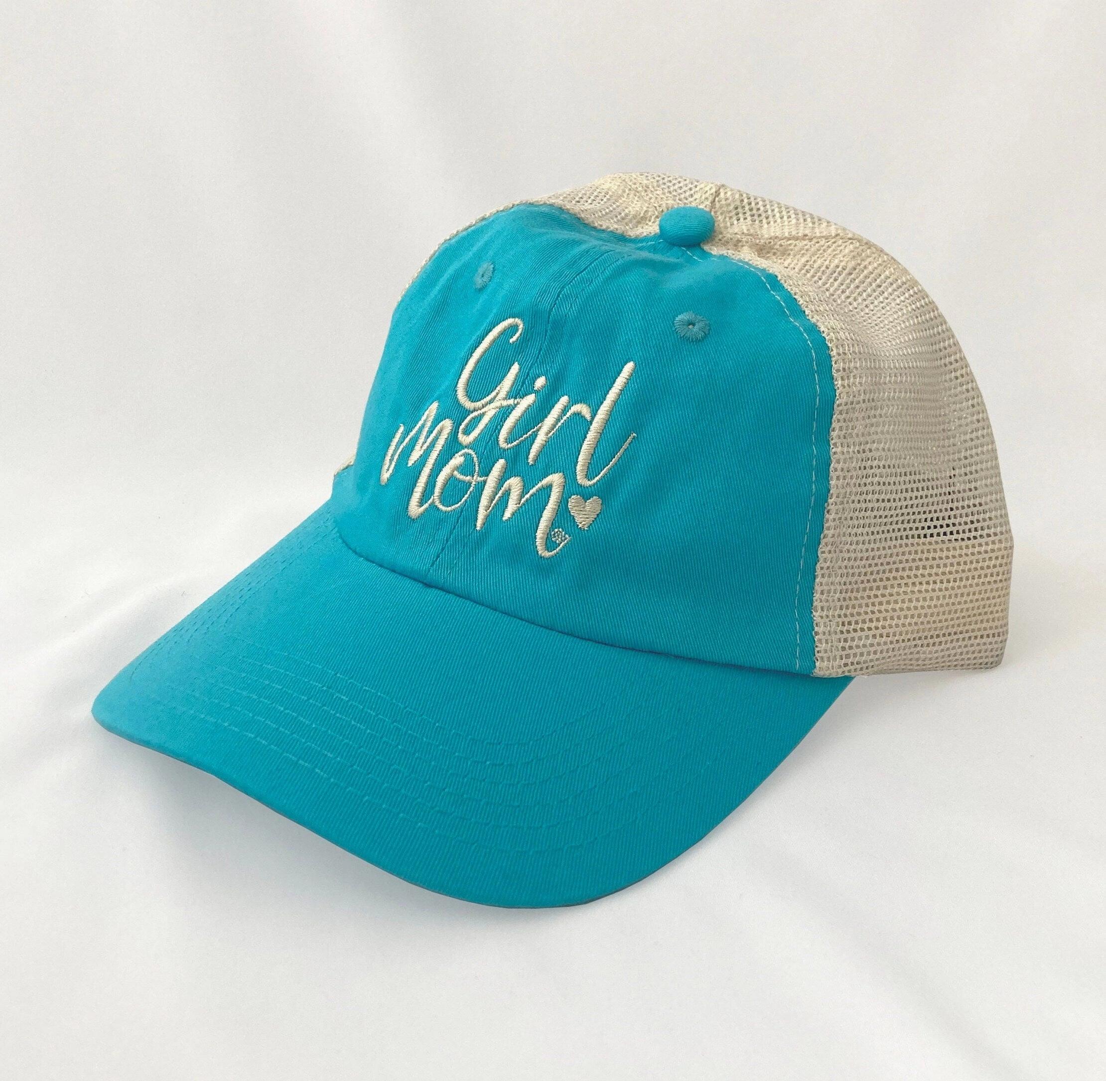 Girlmom? Heart Beach Wash Mesh Back Cap