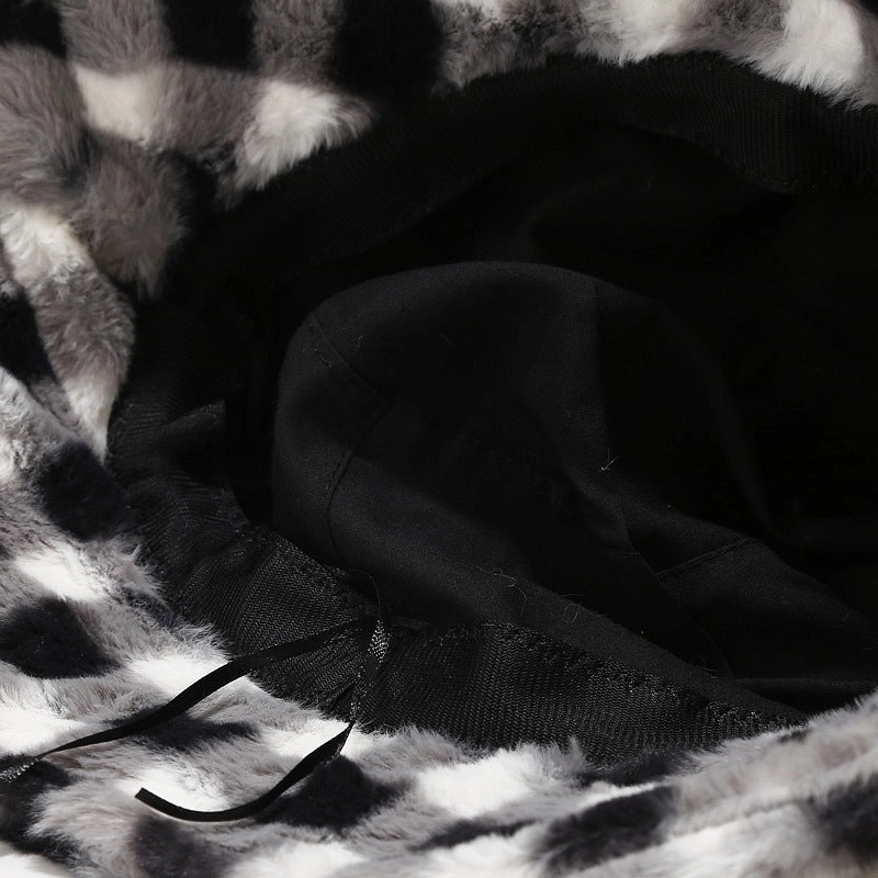 GLTR Plaid Fur Bucket Hat