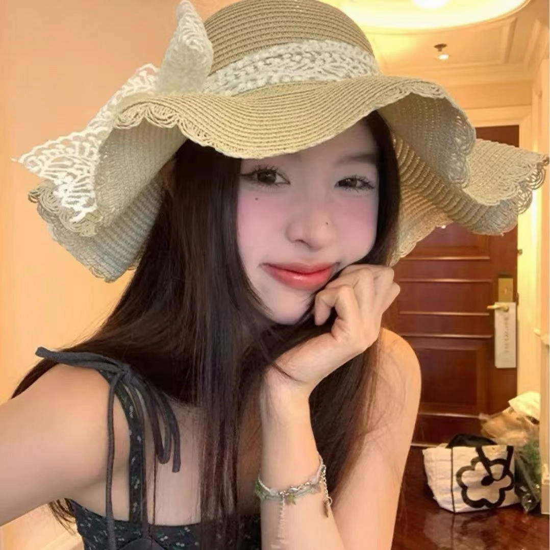 Hot Lace Wide-Brim Sun Hat
