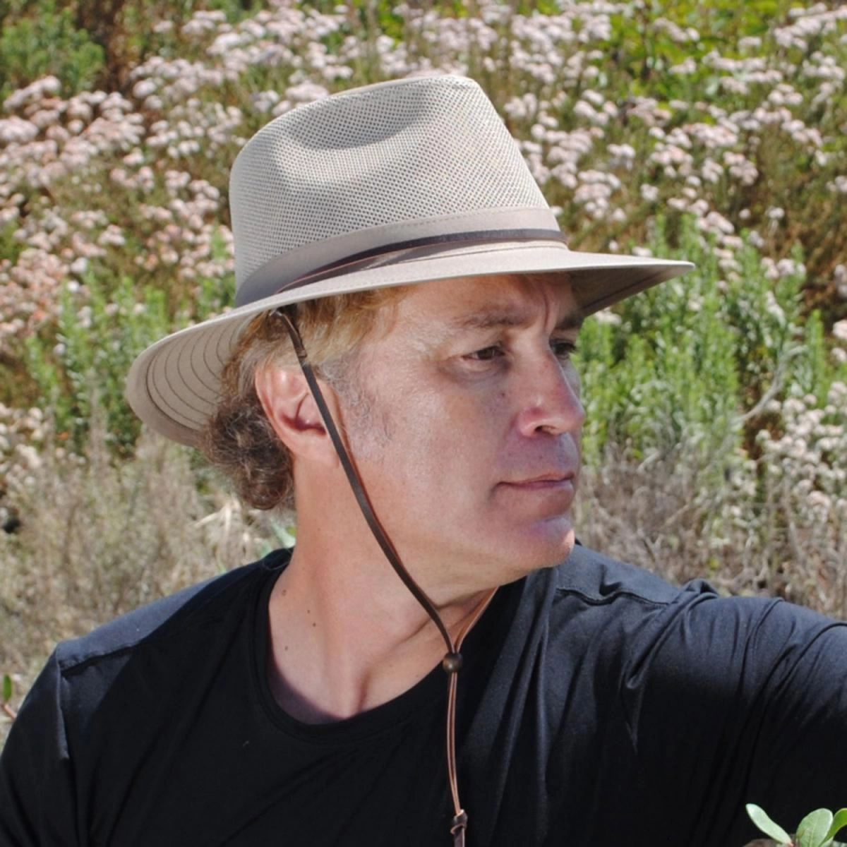 Mesh Crown Aussie Hat
