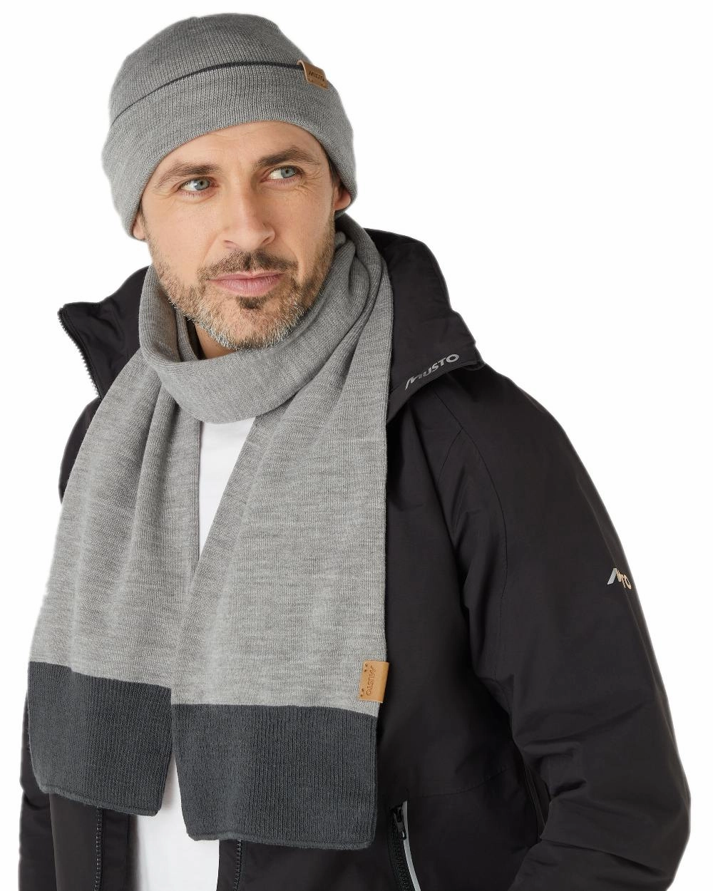 Musto Tipped Beanie & Scarf Gift Set