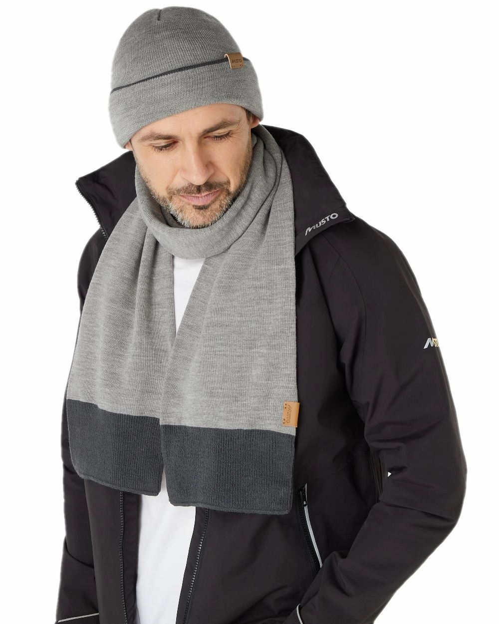 Musto Tipped Beanie & Scarf Gift Set