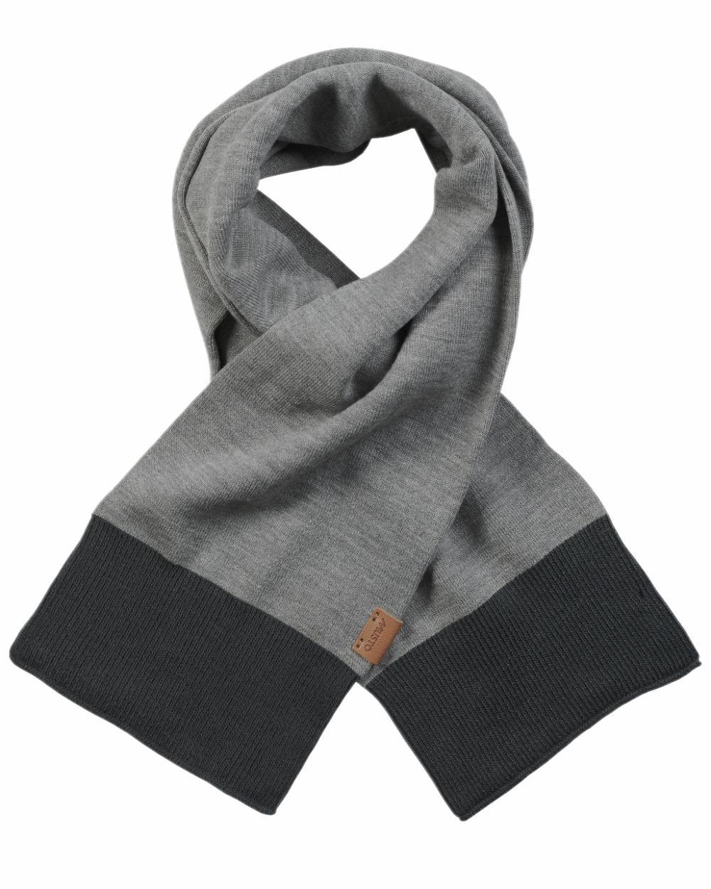 Musto Tipped Beanie & Scarf Gift Set