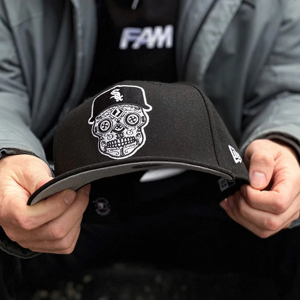 NEW ERA 9FIFTY MLB CHICAGO WHITE SOX SUGAR SKULL BLACK / GREY UV SNAPBACK CAP