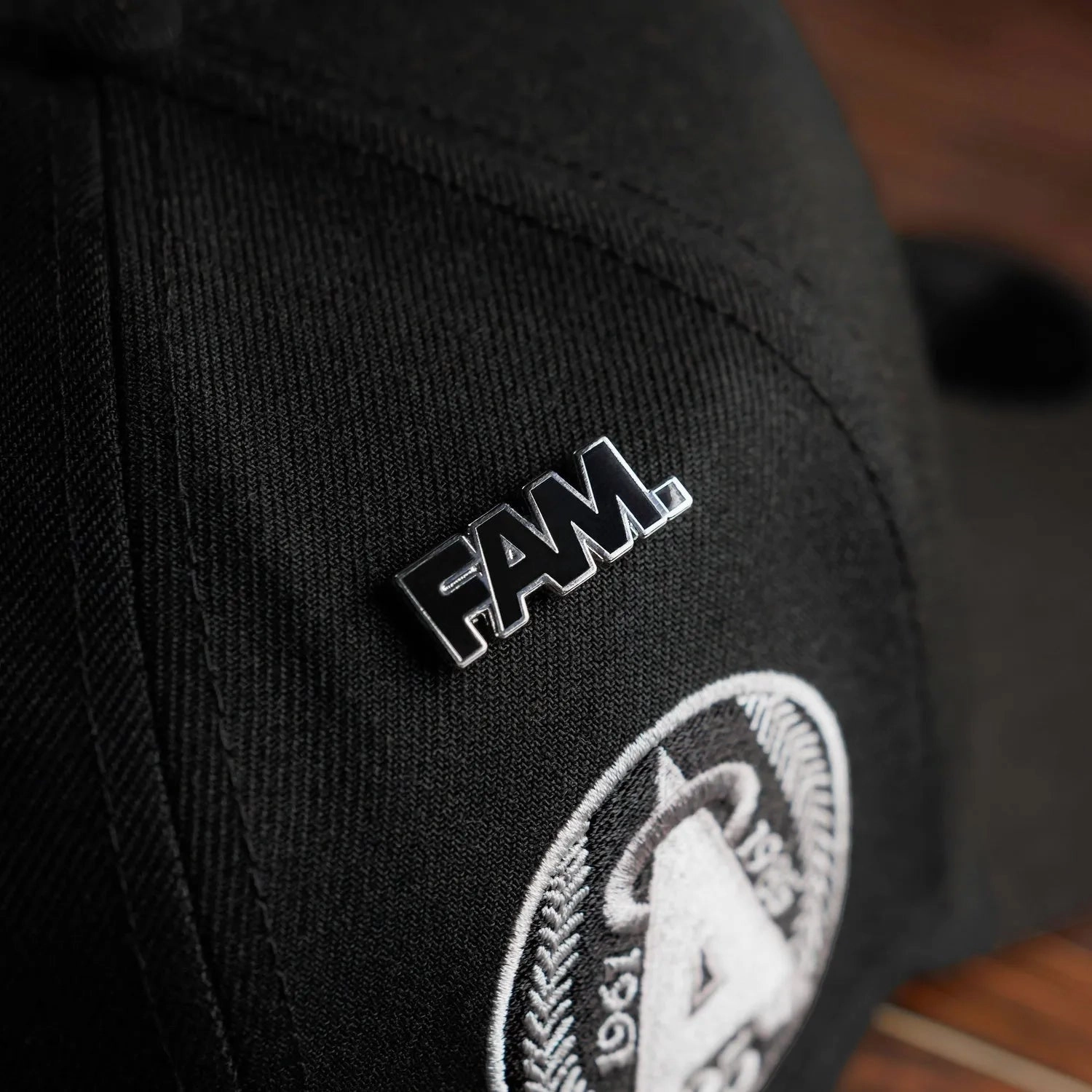 NEW ERA 9FORTY A-FRAME ANAHEIM ANGELS 25TH ANNIVERSARY BLACK / GREY UV SNAPBACK