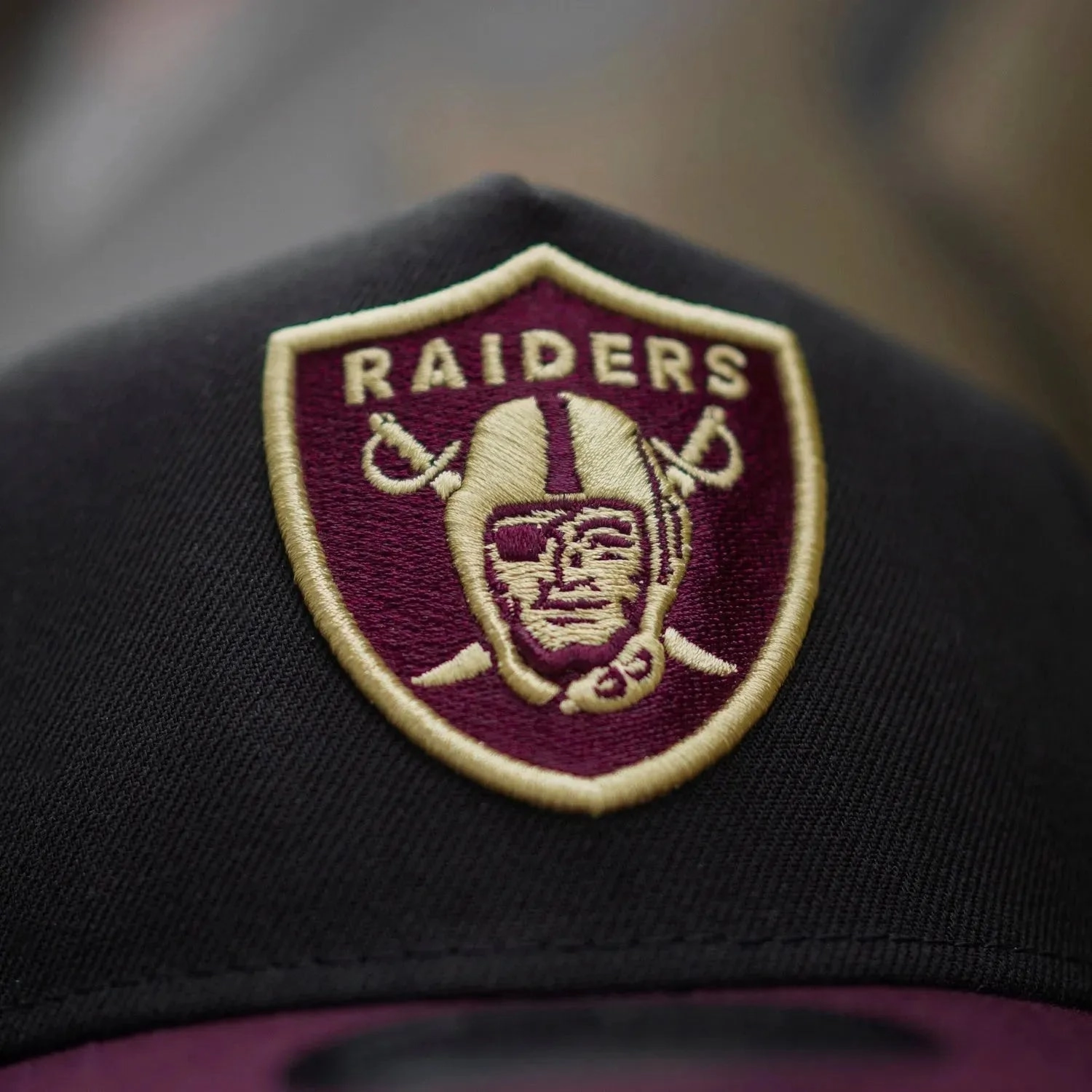 NEW ERA 9FORTY A-FRAME LAS VEGAS RAIDERS RAIDERS PATCH TWO TONE / GREY UV SNAPBACK