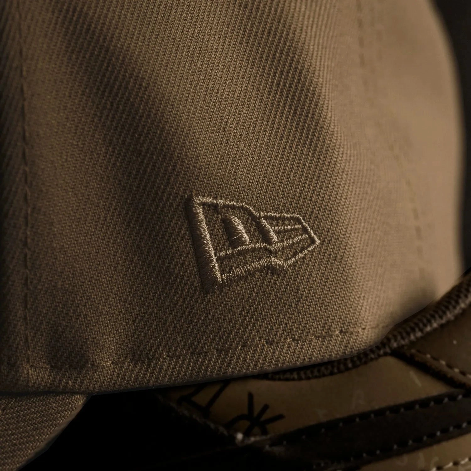 NEW ERA 9FORTY A-FRAME MLB LOS ANGELES DODGERS #ITFDB  CAMEL/ PINK  UV SNAPBACK
