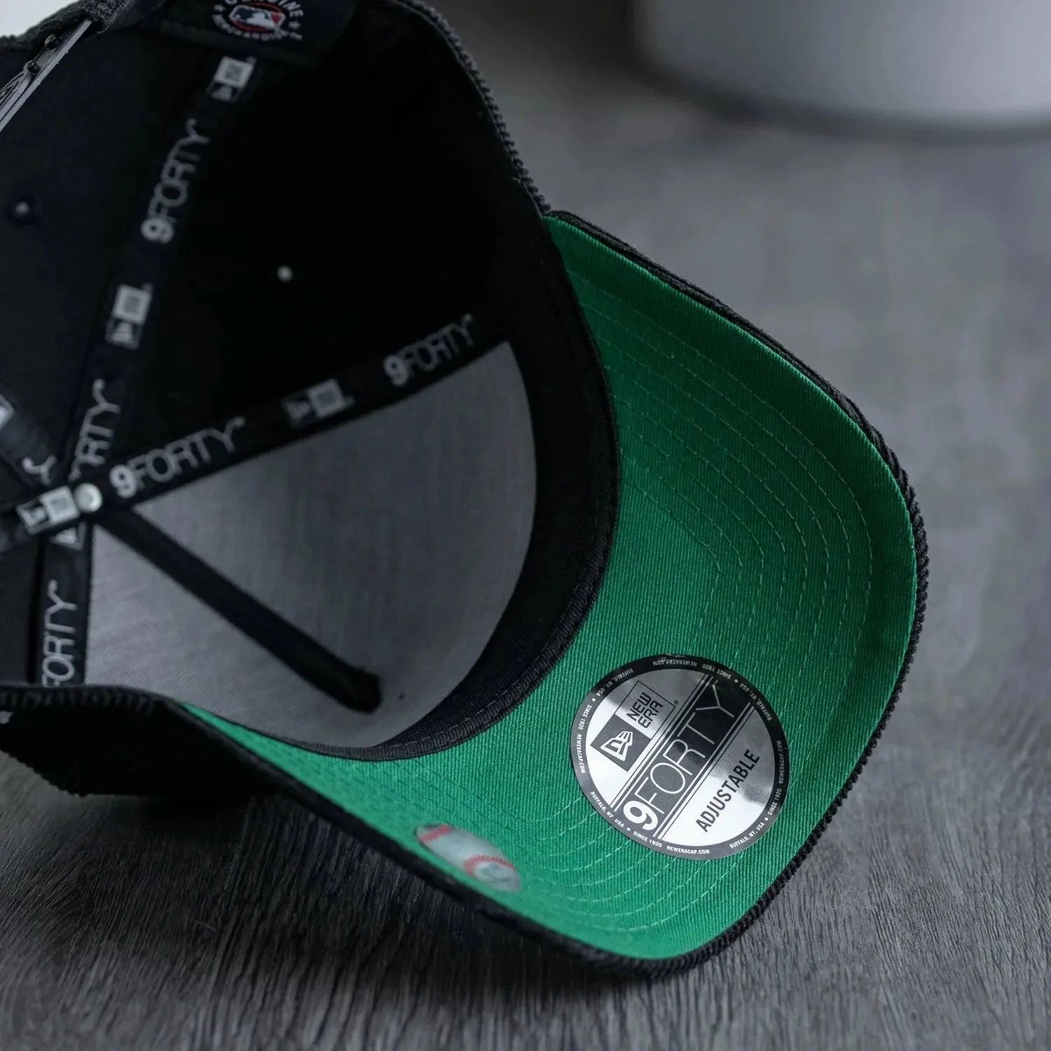NEW ERA 9FORTY A-FRAME MLB NEW YORK METS BLACK CORD / KELLY GREEN UV SNAPBACK