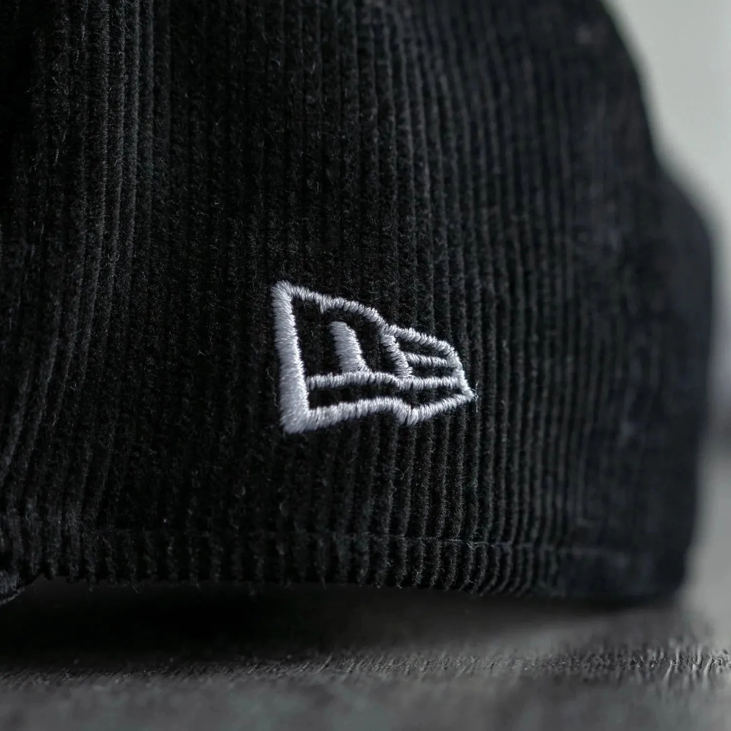NEW ERA 9FORTY A-FRAME MLB NEW YORK YANKEES BLACK CORD / KELLY GREEN UV SNAPBACK