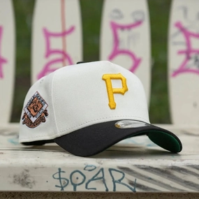 NEW ERA 9FORTY A-FRAME MLB PITTSBURGH PIRATES WORLD SERIES 1960 TWO TONE / KELLY GREEN UV SNAPBACK