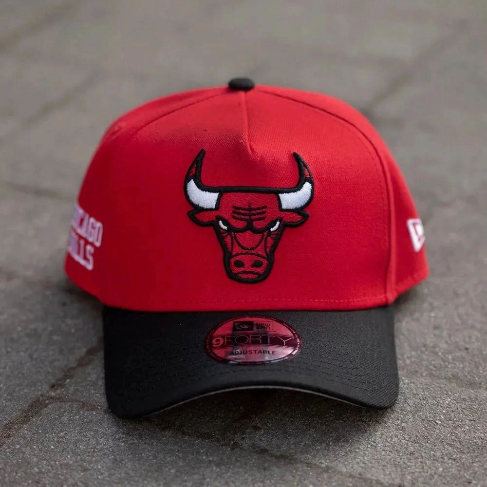 NEW ERA 9FORTY A-FRAME NBA CHICAGO BULLS TWO TONE / GREY UV SNAPBACK