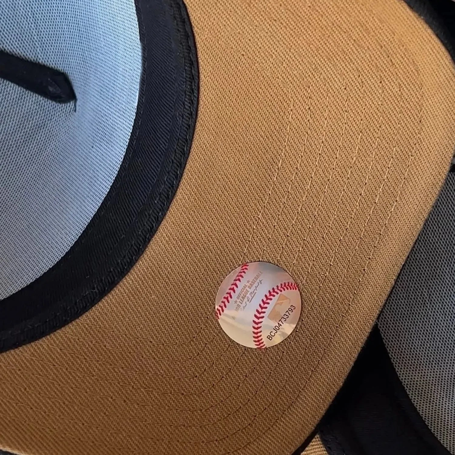 NEW ERA 9FORTY A-FRAME NEW YORK YANKEES WORLD SERIES 1999 TWO TONE / KHAKI UV SNAPBACK