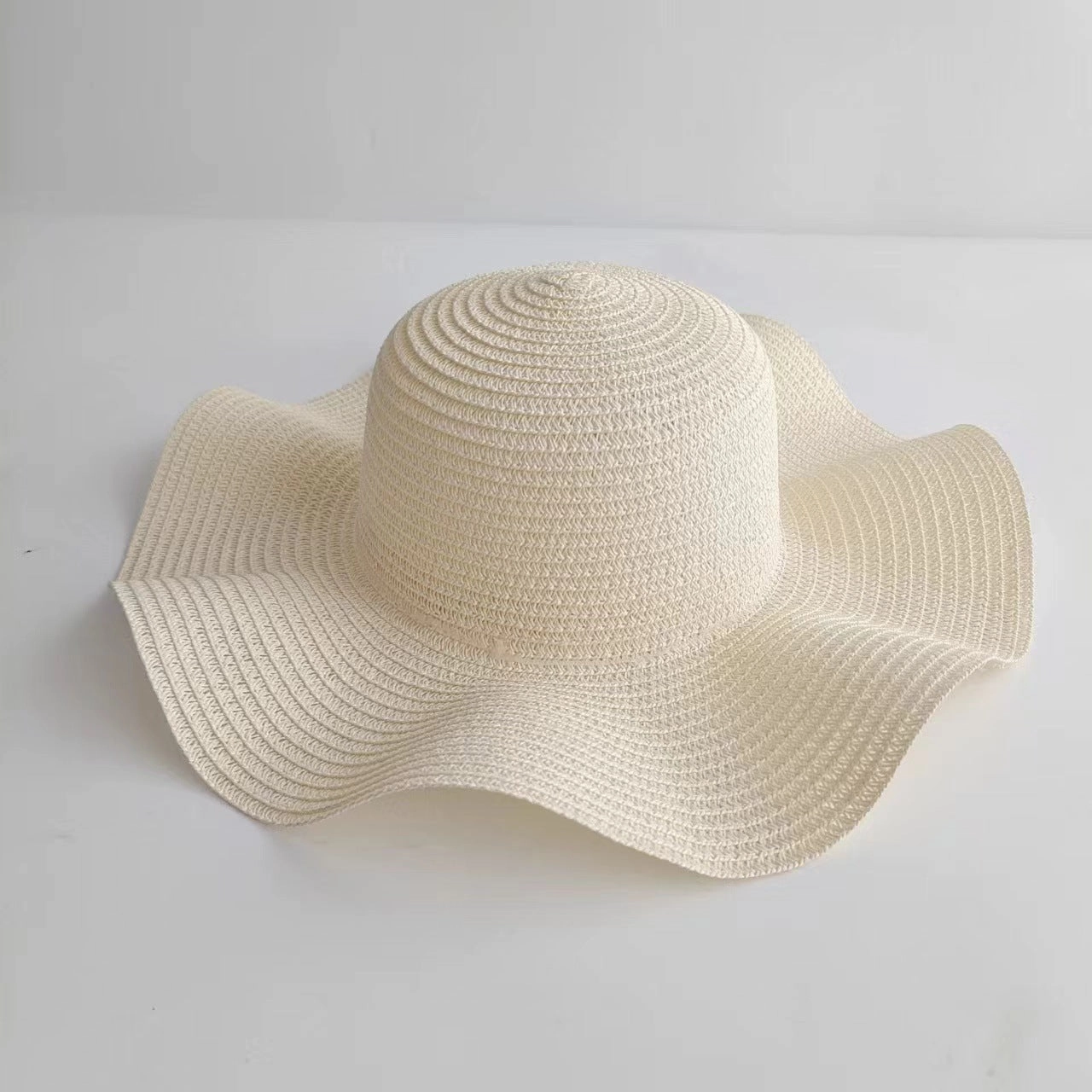 Parent-Child Wave-Edge Straw Hat