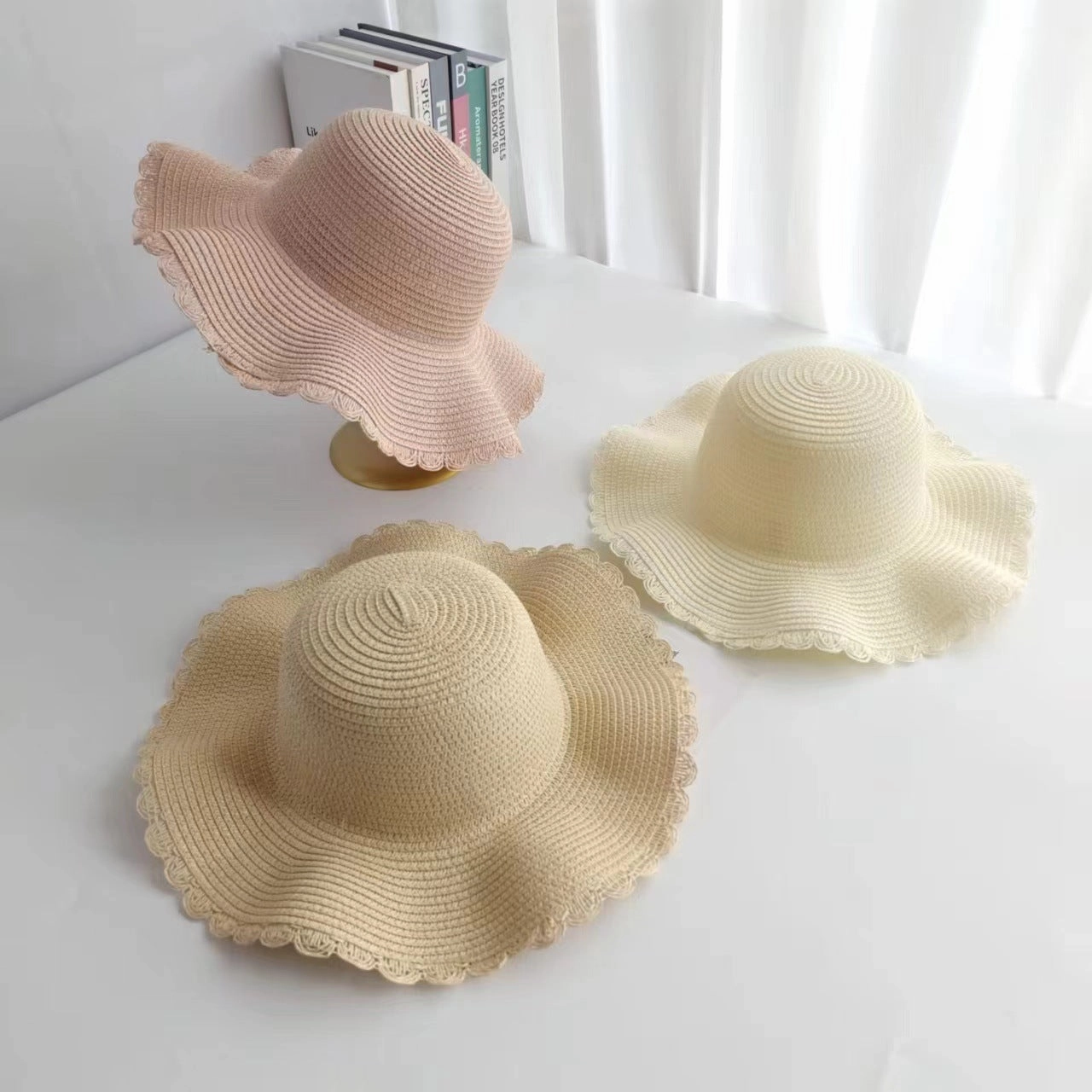 Parent-Child Wave-Edge Straw Hat