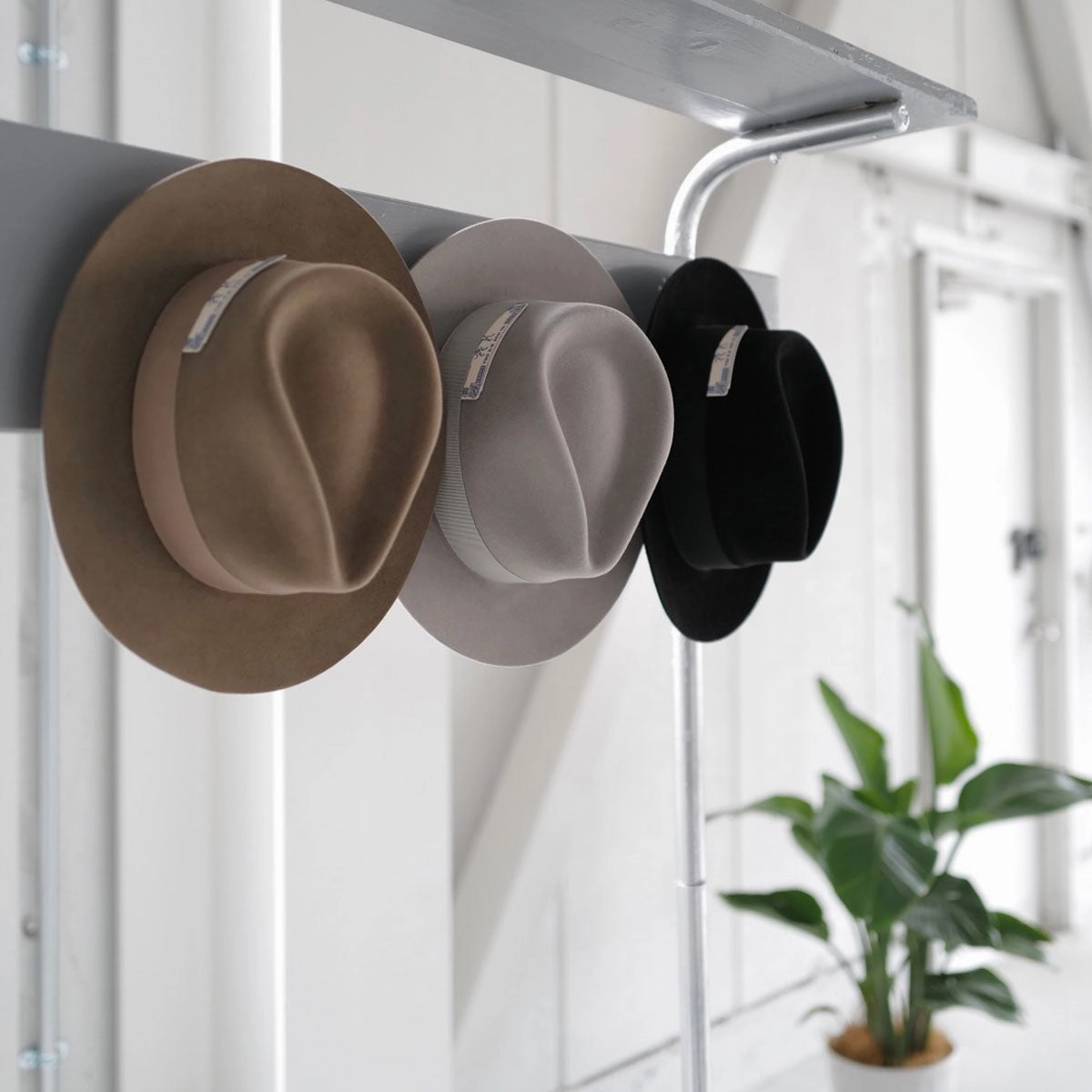 POLKAP RABBIT FUR FELT HAT - L.Grey
