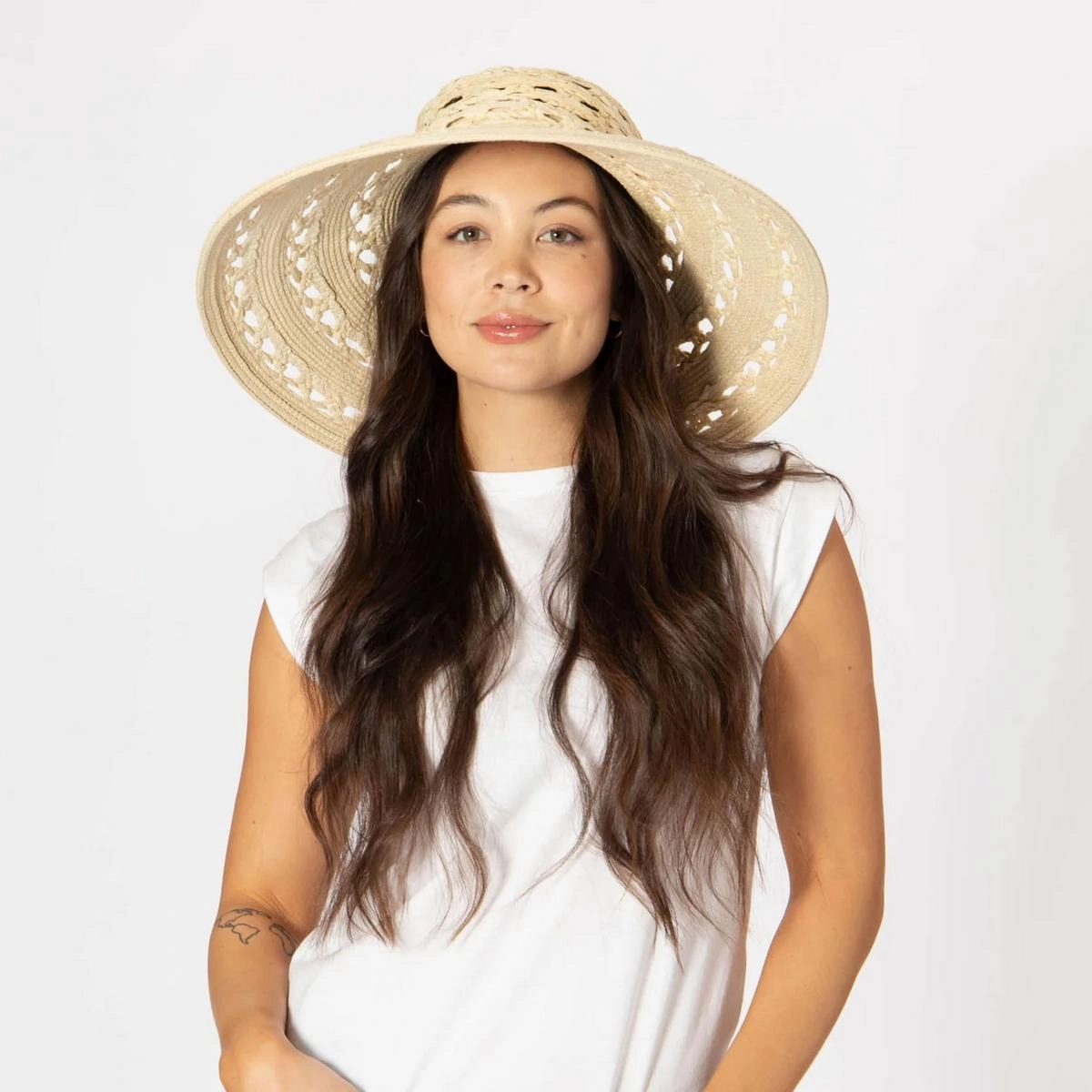 Sierra Toyo Straw Lampshade Sun Hat