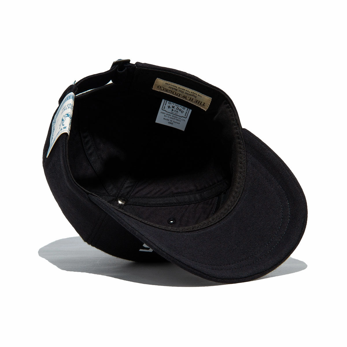 SQUARE WIDE CAP - Black