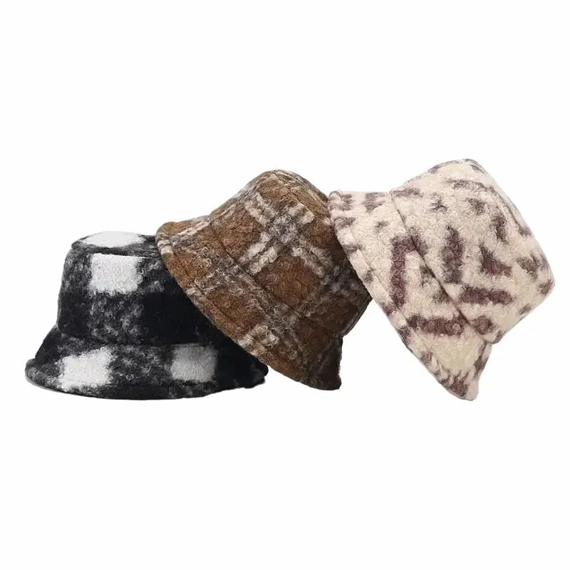 Tarly Winter Plaid Fur Bucket Hat