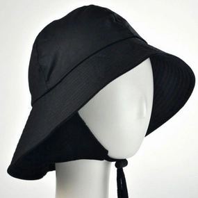 The Sou'wester Waxed Cotton Bucket Hat