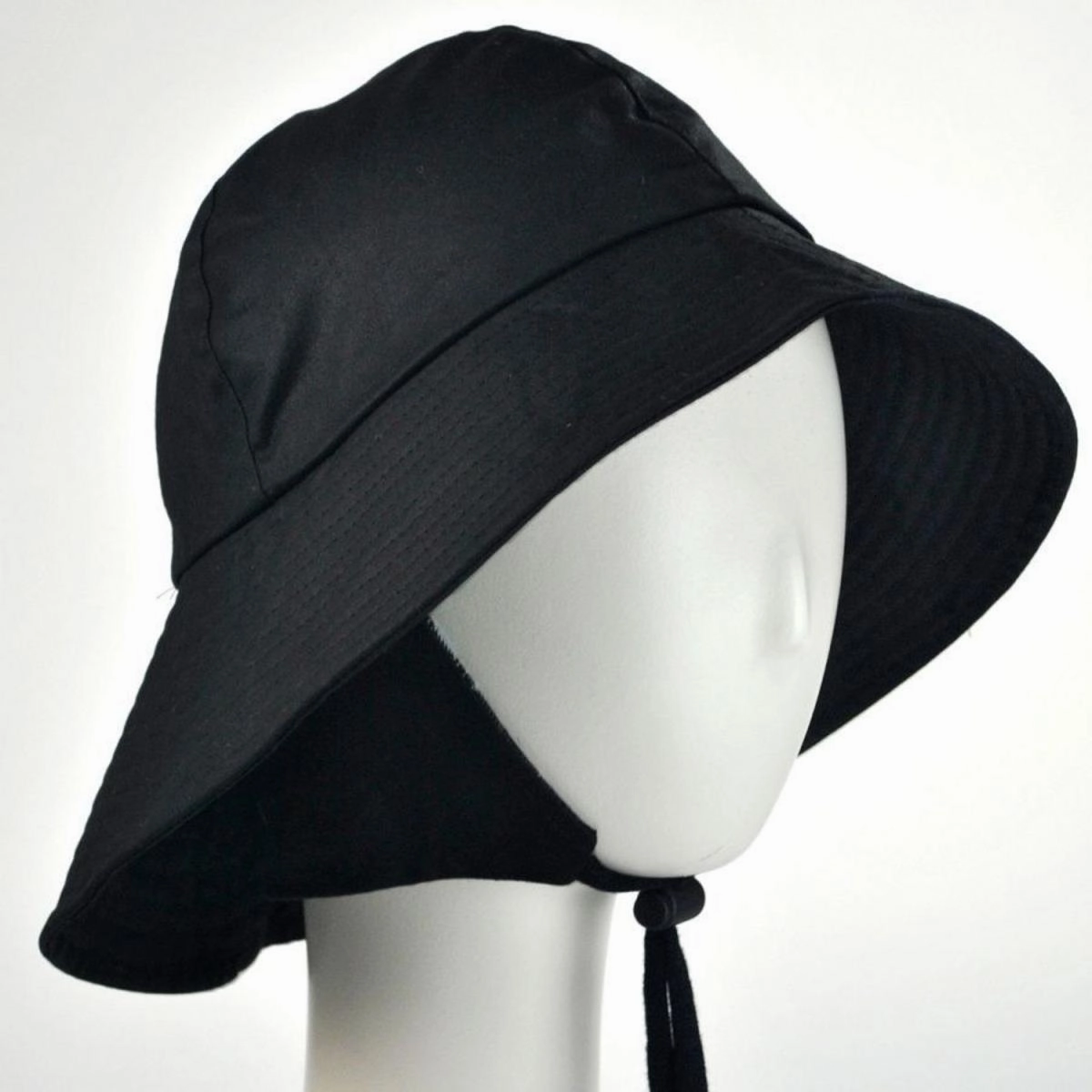 The Sou'wester Waxed Cotton Bucket Hat