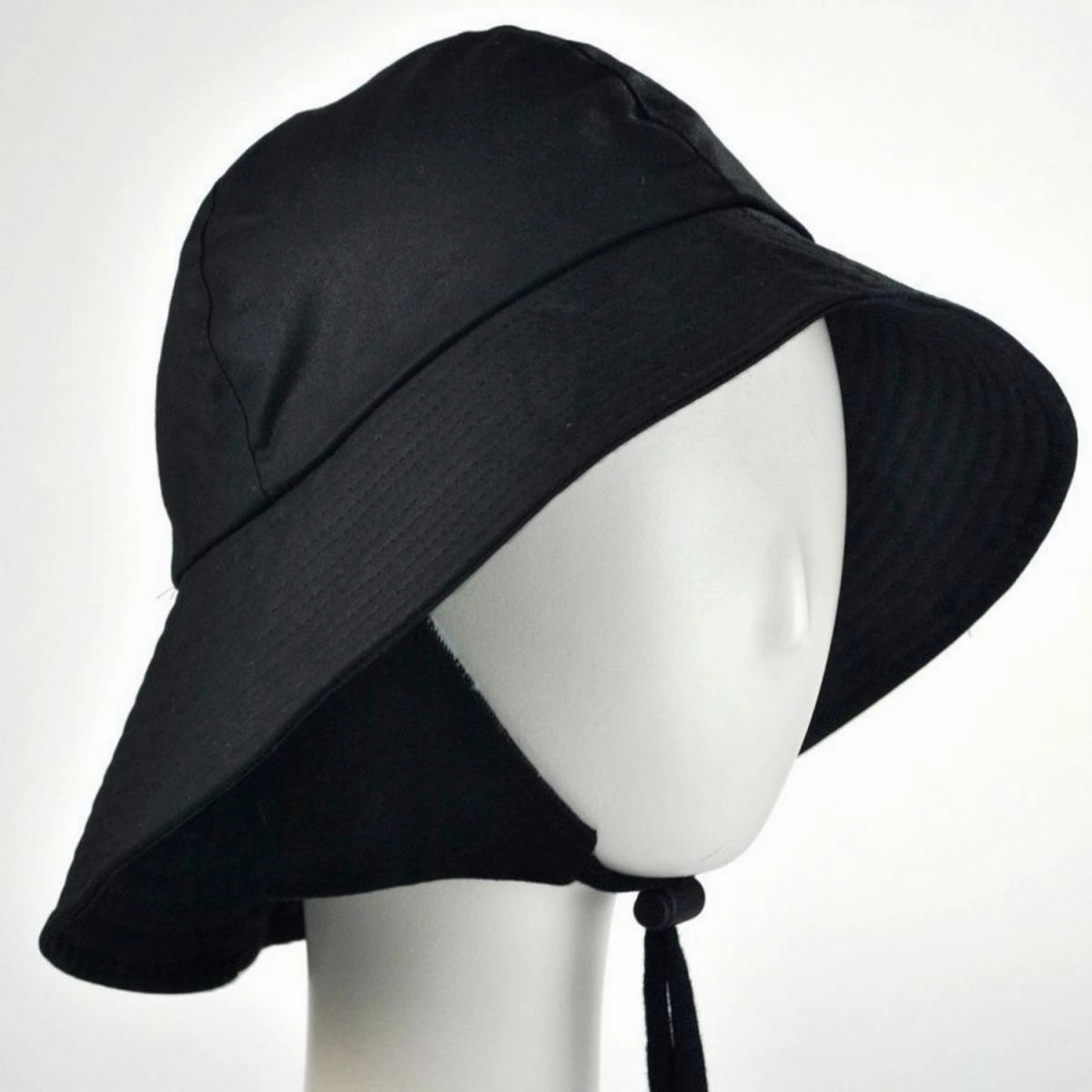 The Sou'wester Waxed Cotton Bucket Hat