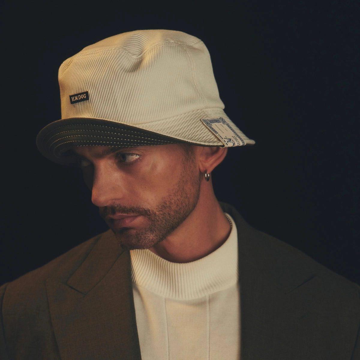 TRUCKER HAT - Black
