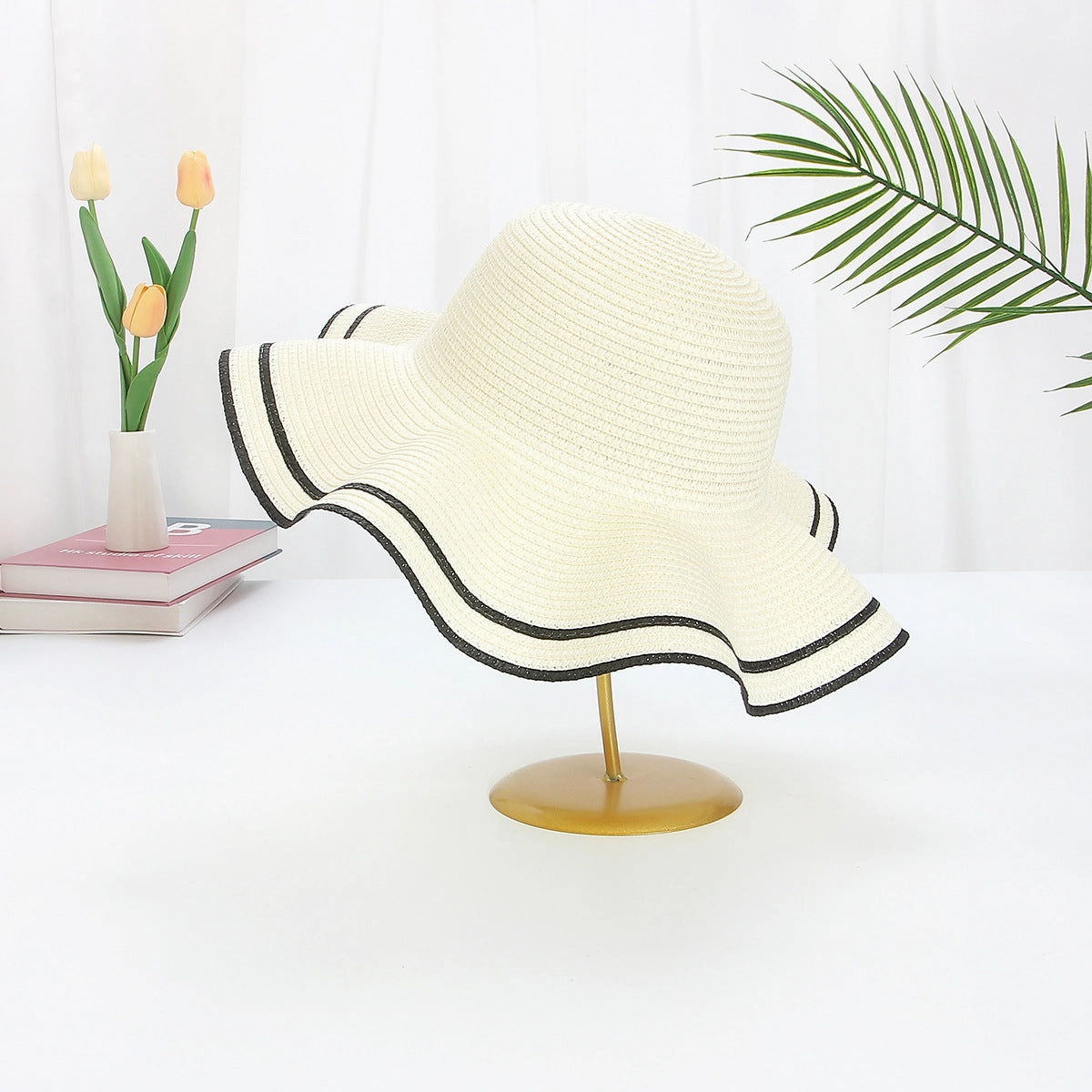 Wave-Edge Straw Hat Large Brim Summer Sun Protection