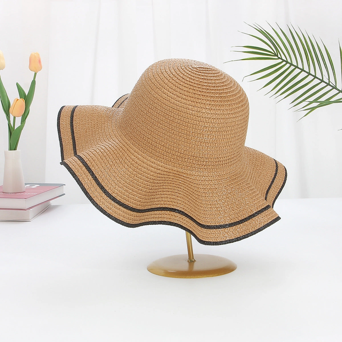Wave-Edge Straw Hat Large Brim Summer Sun Protection