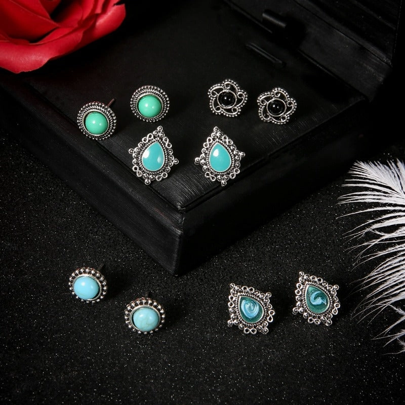 Wholesale Blue Dazzling Turquoise Gemstones Bohemian Style Stud Earrings