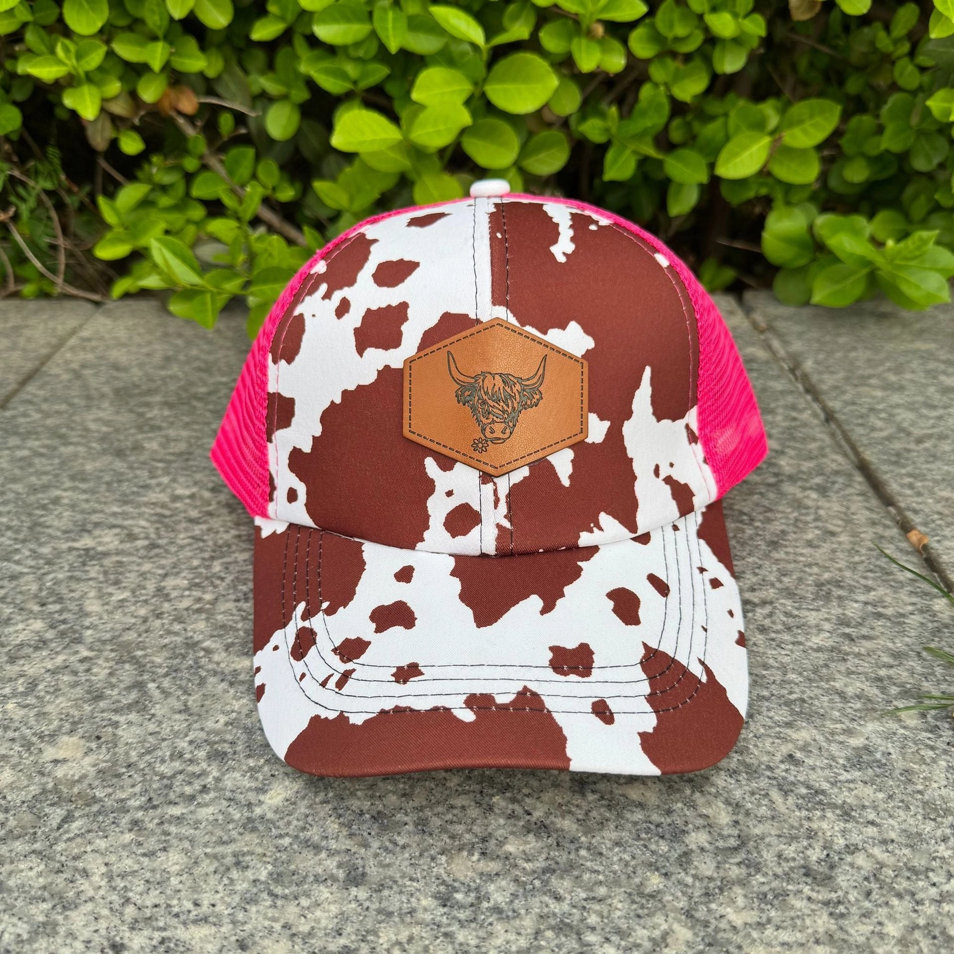 Wholesale Cowhide Leather Label Breathable Mesh Outdoor Travel Sun Protection Cap