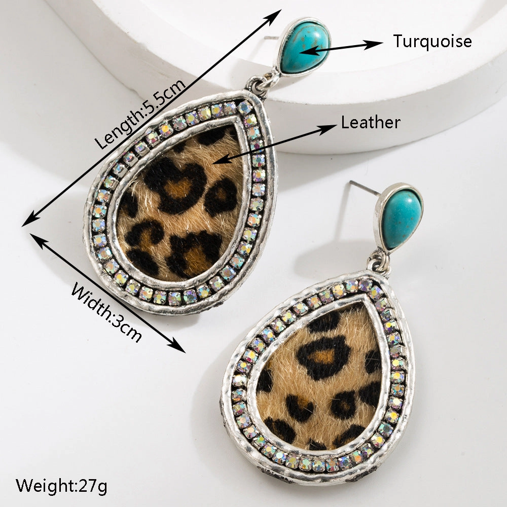 Wholesale Exaggerated Vintage Oval Turquoise Hollow Leopard Leather Earrings