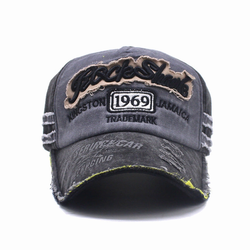 Wholesale Fashionable Edged Retro Baseball Cap