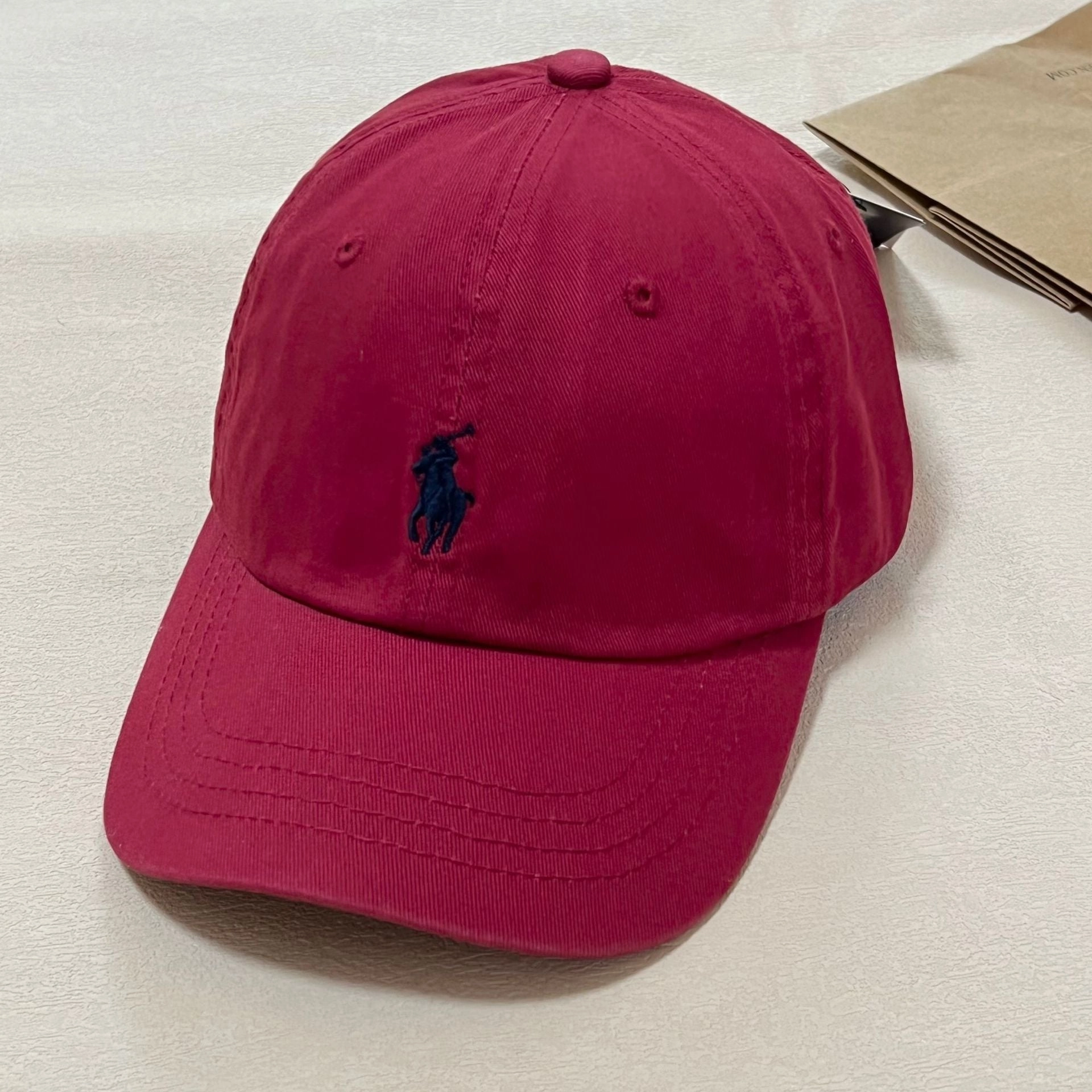 Wholesale Pure cotton  face-enhancing small deep brim baseball cap