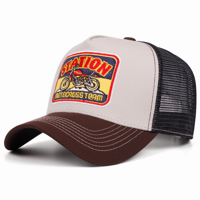 Wholesale Retro Bull Head Motorcycle Baseball Cap Sun Visor Breathable Trucker Cap