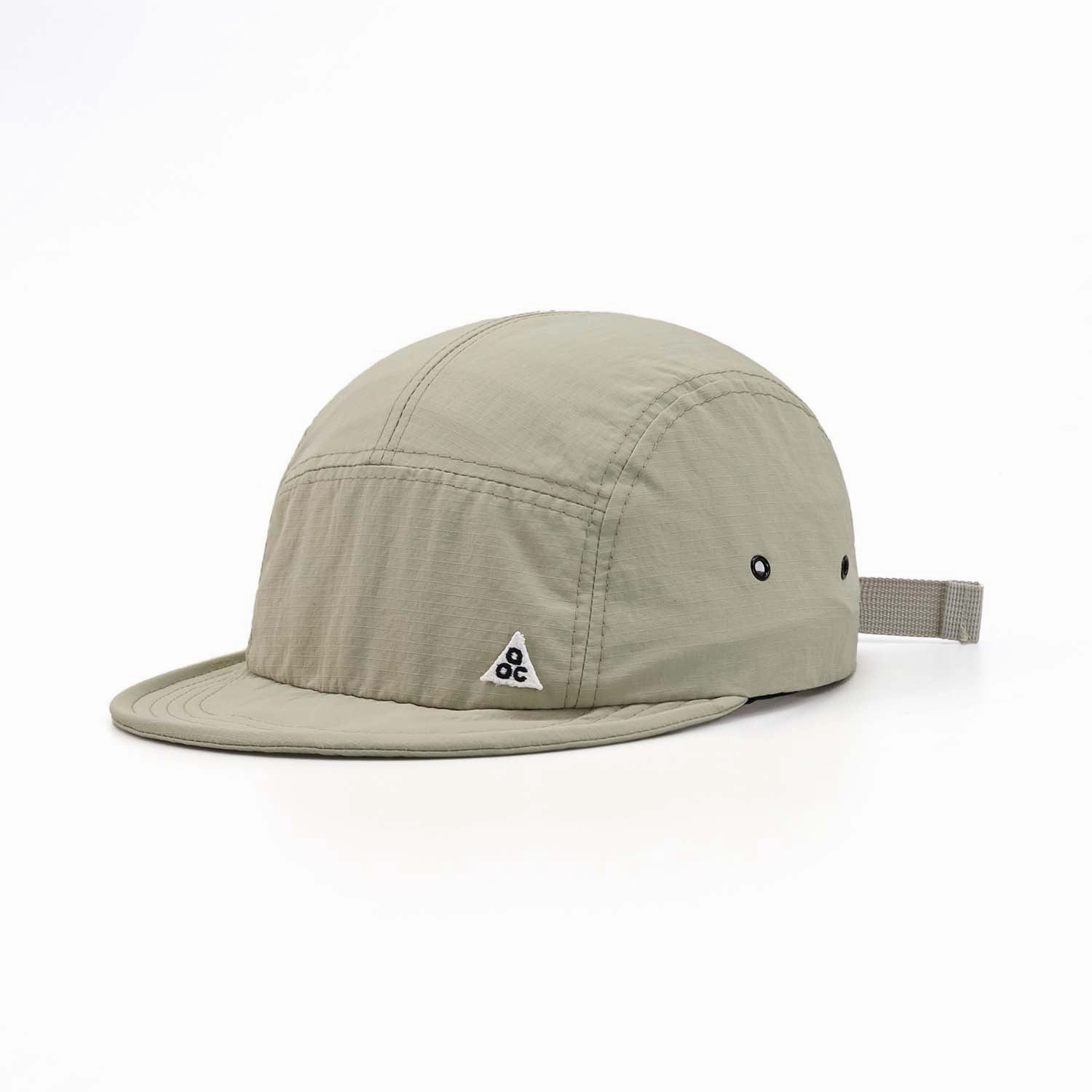 Wholesale short brim embroidered peaked cap soft brim five-piece hat