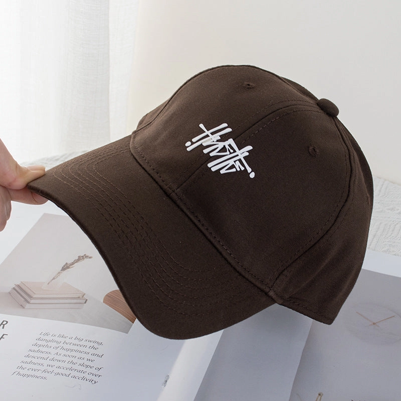Wholesale Solid Color Offset Printing Art Letter Baseball Cap