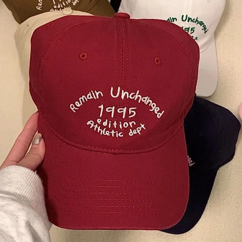 Wholesale Wide brim embroidered baseball cap for women